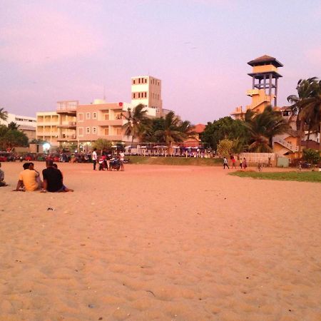 Tms Beach House Negombo Eksteriør billede