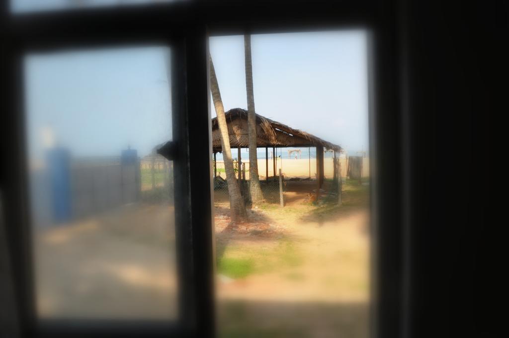 Tms Beach House Negombo Eksteriør billede